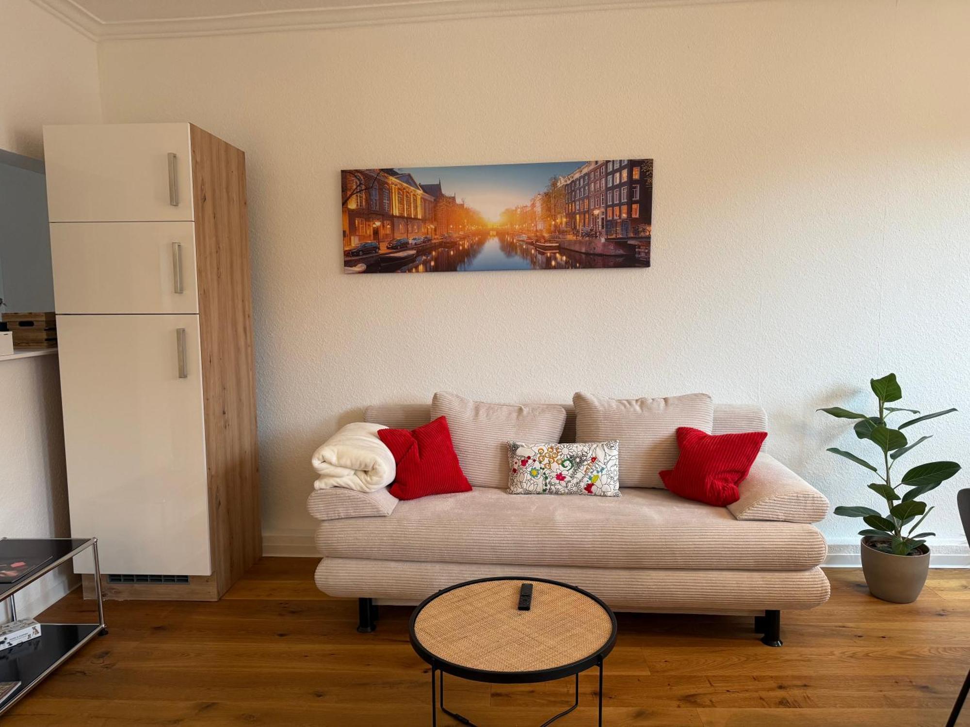 Stylisches Apartment Mit Grossem Tageslichbad Am Marktplatz เลออนแบร์ก ภายนอก รูปภาพ