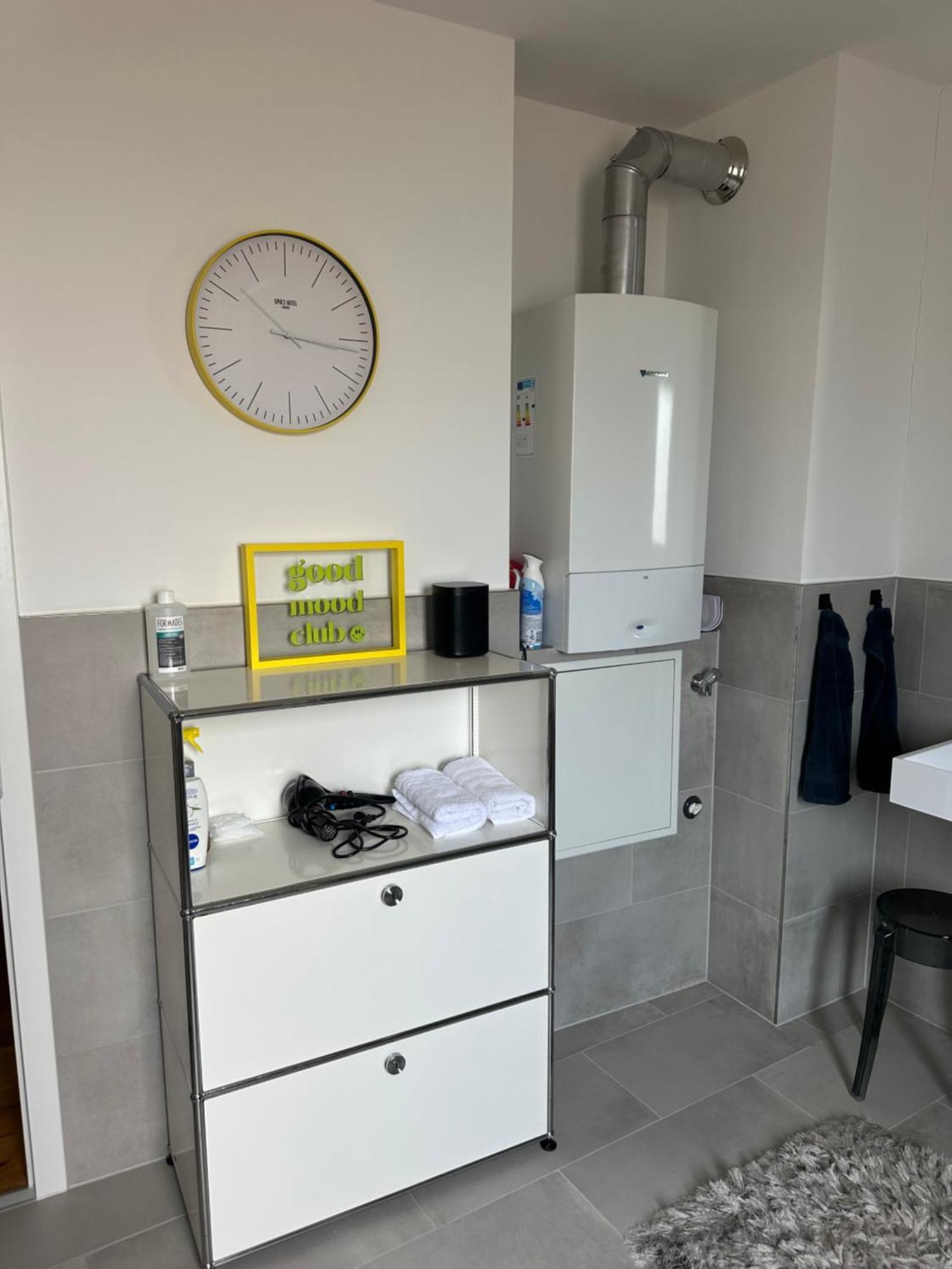 Stylisches Apartment Mit Grossem Tageslichbad Am Marktplatz เลออนแบร์ก ภายนอก รูปภาพ